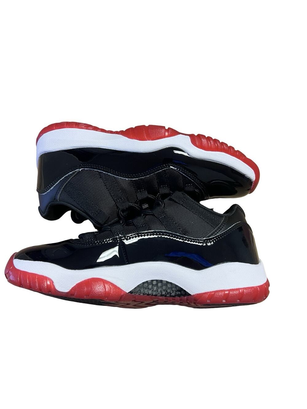 Nike Air Jordan 11 Retro Low Bred Black Varsity Red White Sz 7